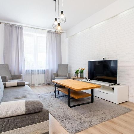 ראדום Apartamentysnu, Parkowy מראה חיצוני תמונה